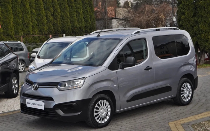 Toyota Proace City Verso cena 62444 przebieg: 188000, rok produkcji 2020 z Przemków małe 781